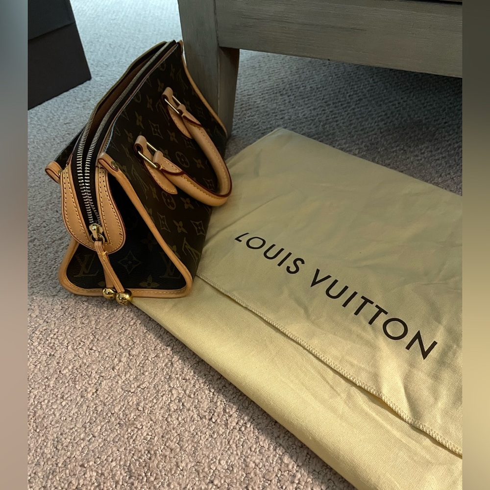 Louis Vuitton Popincourt Vintage Triangle Bag - Picture 8 of 9